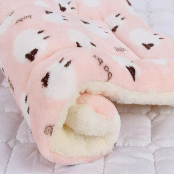 Pet Cushion Blanket For Dogs And Cats - Image 2